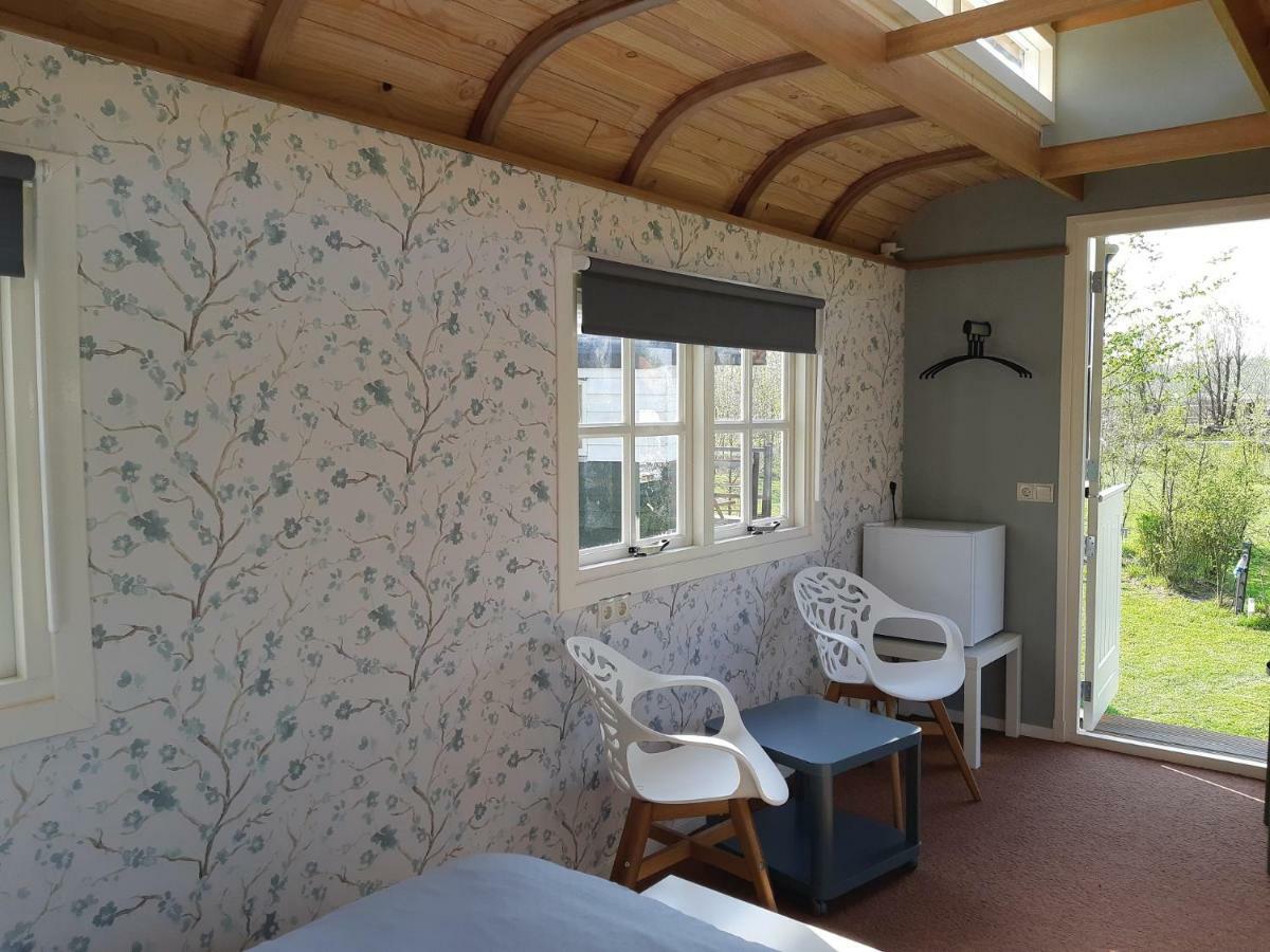 B&B Pipowagen "De Luxe" Op Wellness Camping En B&B Meddo Exterior photo